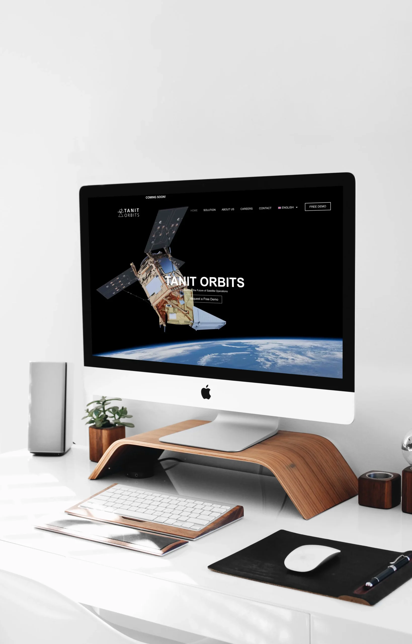 Tanit Orbits, identity and web taking off to the rhythm of the new space age