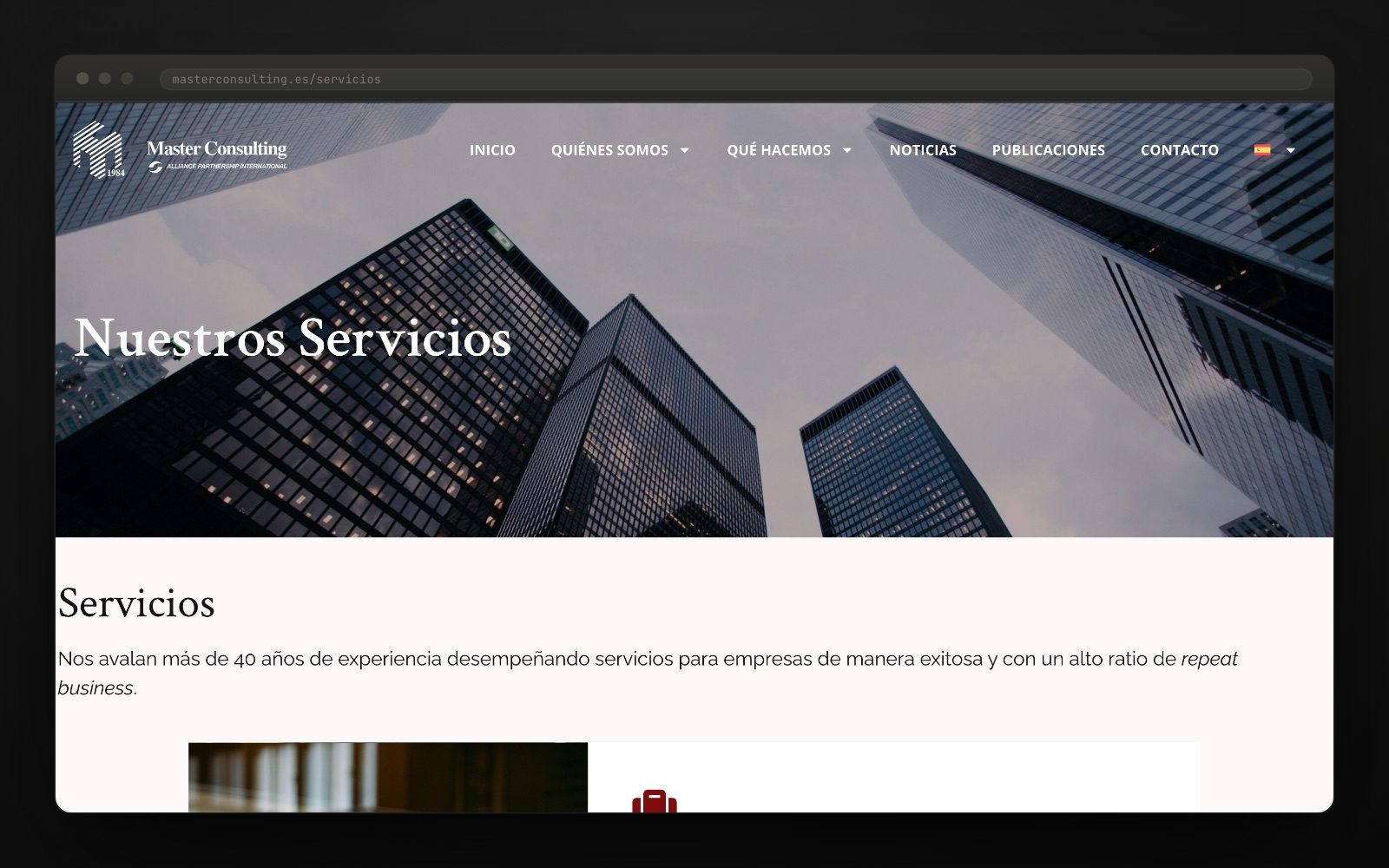 La página Servicios, con la búsqueda directa de personas directivas, la de consejeros independientes, la consultoría de organización y la evaluación de equipos, además de los sectores en los que trabajan